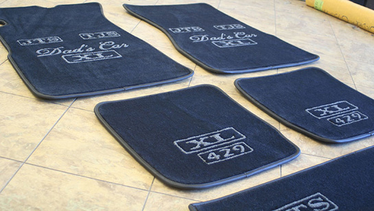 In Stitches Customs, custom boat upholstery Lake Havasu City, AZ